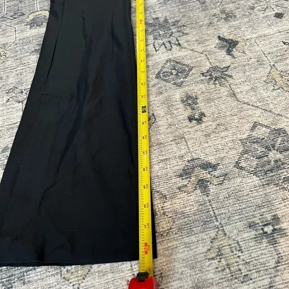 Athleta women’s Stellar Flare Trouser size 4 - Picture 13 of 16